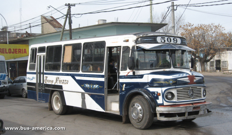 Mercedes-Benz LO 1114 - El Detalle - Transp.Pinazo
[url=https://bus-america.com/galeria/displayimage.php?pid=65327]https://bus-america.com/galeria/displayimage.php?pid=65327[/url]
[url=https://bus-america.com/galeria/displayimage.php?pid=9117]https://bus-america.com/galeria/displayimage.php?pid=9117[/url]
[url=https://bus-america.com/galeria/displayimage.php?pid=15004]https://bus-america.com/galeria/displayimage.php?pid=15004[/url]

Línea 509 (Pdo.Pilar), interno 01


Archivo originalmente posteado en mayo de 2019
