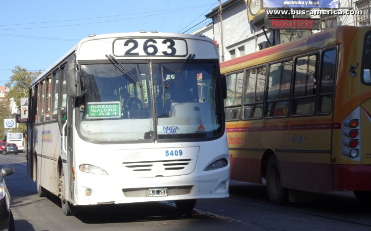 Agrale MA 15.0 - Galicia Orensano - Emp. San Vicente
MJI 251
[url=https://bus-america.com/galeria/displayimage.php?pid=56483]https://bus-america.com/galeria/displayimage.php?pid=56483[/url]

Línea 263A (Prov. Buenos Aires), interno 5409
