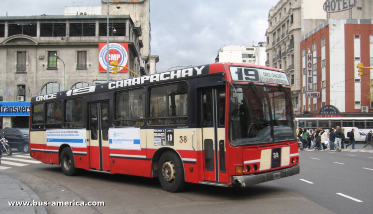 Mercedes-Benz OH 1621 L - Marcopolo Torino GV - M.O.Saavedra
¿CFT 171?

Línea 19 (Buenos Aires), interno 38
