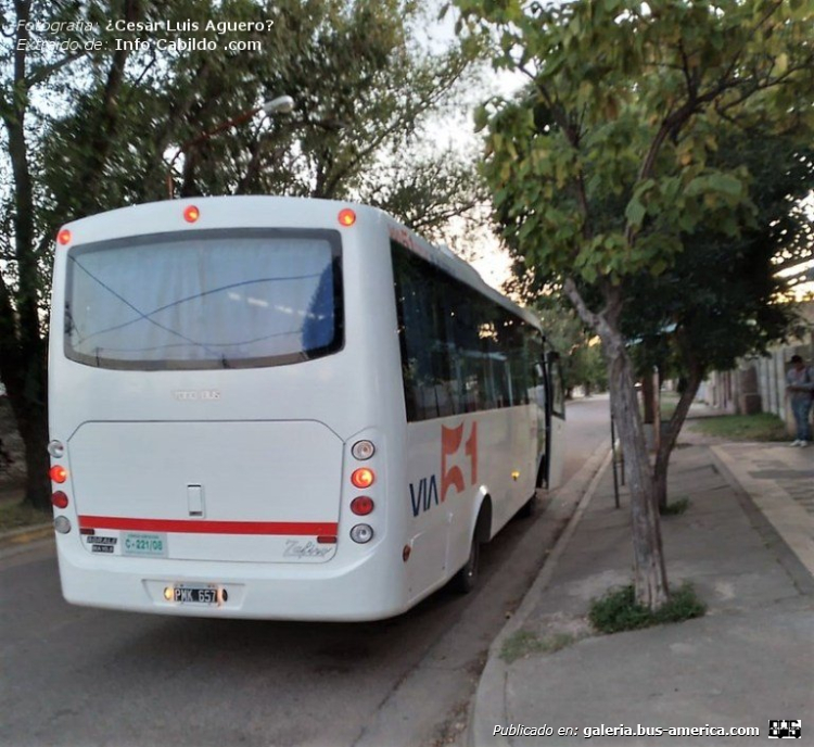 Agrale MA 10.0 - Todo Bus Zafiro - Vía 51
PMK 657
[url=https://bus-america.com/galeria/displayimage.php?pid=69181]https://bus-america.com/galeria/displayimage.php?pid=69181[/url]

Línea 1 (Pdo.Tornquist)

Fotografía: ¿Cesar Luis Aguero?
Extraído de: [url=https://infocabildo.com/la-empresa-via-51-a-cargo-del-transporte-publico-entre-torquisnt-y-saldungaray/]Info Cabildo .com[/url]
