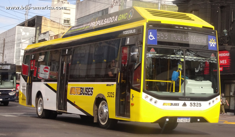 Agrale MT 17.0 GNV - Todo Bus Retiro TB 63/25 - Autobuses
AI 421 BR

Línea 553 (Pdo.Lomas de Zamora), interno 5325
