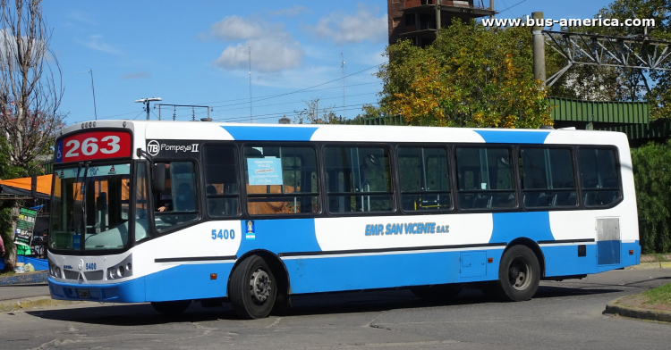 Agrale MT 17.0 LE - Todo Bus Pompeya II - Emp. San Vicente
¿-PR 175?

Línea 263A (Prov. Buenos Aires), interno 5400
