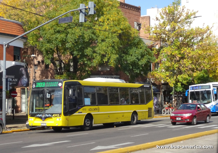 Mercedes-Benz O 500 U - Nuovobus Menghi Euro - Azul 
AE 394 MR
[url=https://bus-america.com/galeria/displayimage.php?pid=67137]https://bus-america.com/galeria/displayimage.php?pid=67137[/url]
[url=https://bus-america.com/galeria/displayimage.php?pid=67138]https://bus-america.com/galeria/displayimage.php?pid=67138[/url]

Línea 203 (Prov. Buenos Aires), interno 4312
