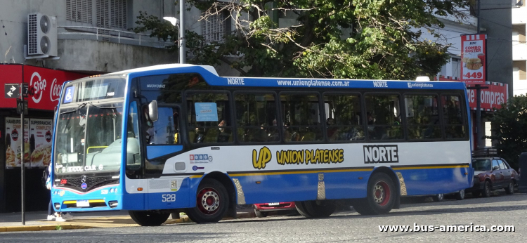 Mercedes-Benz OF 1621 - Nuovobus Cittá - Norte , Unión Platense
AE 925 FH

Línea Norte [501] ramal 18 (Pdo. La Plata), interno 528 (1469)
