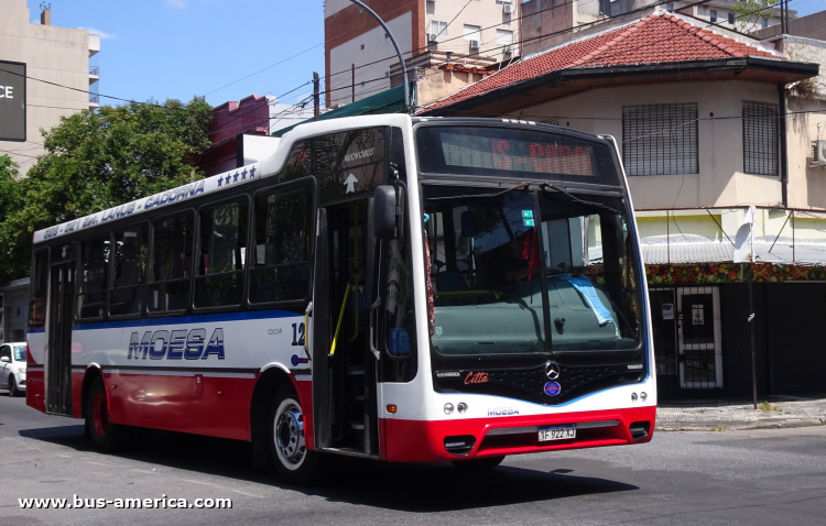 Mercedes-Benz OF 1621 - Nuovobus Cittá PH 71 - MOESA
AF 922 XJ

Línea 526 (Pdo.Lanús), interno 12
