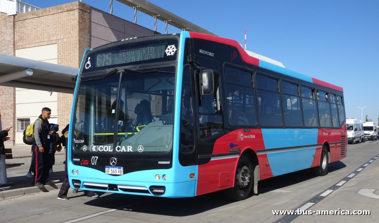 Mercedes-Benz OH 1621 L SB - Nuovobus Cittá PH 0068 - Mendotran , El Plumerillo
AF 382 GJ
[url=https://bus-america.com/galeria/displayimage.php?pid=61542]https://bus-america.com/galeria/displayimage.php?pid=61542[/url]

Línea 675 (Mendotran, Prov.Mendoza), interno 07


Insólitamente el sistema Mendotran en circulación desde el año 2019, ha sacadao la línea de servicio común que llegué al centro con regularidad y buena frecuencia, que hasta antes del mismo cumplía la línea 63. Ahora el servicio es cumplido con baja frecuencia por un recorrido expreso, pero con unidades de pequeño tamaño y no aptas para valijas.
Hay otros servicios comunes, como este, pero no al centro
