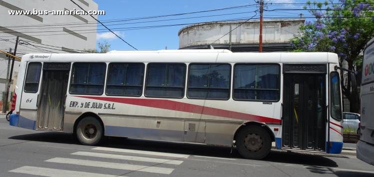 Mercedes-Benz OF 1519 - Metalpar Tronador 2010 - 9 de Julio
AA 646 XX
[url=https://bus-america.com/galeria/displayimage.php?pid=67699]https://bus-america.com/galeria/displayimage.php?pid=67699[/url]

Línea 21 (Prov.Sgo.del Estero), interno 64
