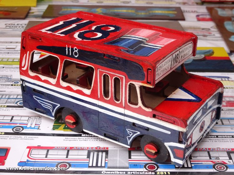 Bus America - M.O.Barrancas de Belgrano [juguete / miniatura]
[url=https://bus-america.com/galeria/displayimage.php?pid=69608]https://bus-america.com/galeria/displayimage.php?pid=69608[/url]

Línea 118 (Buenos Aires) [juguete / miniatura] 
