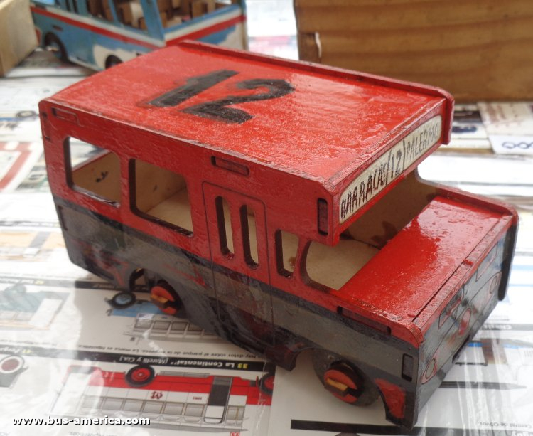 Bus América - Callao [juguete / miniatura] 
[url=https://bus-america.com/galeria/displayimage.php?pid=68839]https://bus-america.com/galeria/displayimage.php?pid=68839[/url]

Línea 12 (Buenos Aires) [juguete / miniatura] 
