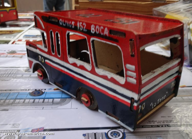 Bus América - Tandilense [juguete / miniatura]
[url=https://bus-america.com/galeria/displayimage.php?pid=67319]https://bus-america.com/galeria/displayimage.php?pid=67319[/url]
[url=https://bus-america.com/galeria/displayimage.php?pid=67321]https://bus-america.com/galeria/displayimage.php?pid=67321[/url]

Línea 152 (Buenos Aires), interno 70 [juguete / miniatura]
