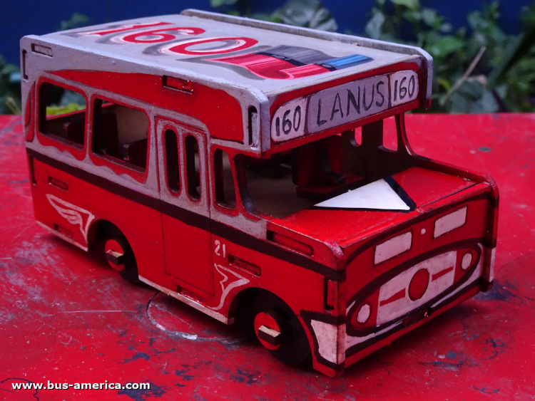 Bus America - Micro Omnibus Sur [juguete / miniatura]
[url=https://bus-america.com/galeria/displayimage.php?pid=70659]https://bus-america.com/galeria/displayimage.php?pid=70659[/url]

Línea 160 (Buenos Aires), interno 21 [juguete / miniatura]
