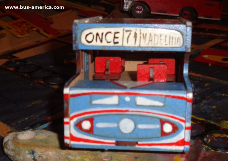 Bus América - Líneas 22 y 171 [juguete / miniatura]
[url=https://bus-america.com/galeria/displayimage.php?pid=68308]https://bus-america.com/galeria/displayimage.php?pid=68308[/url]
[url=https://bus-america.com/galeria/displayimage.php?pid=68309]https://bus-america.com/galeria/displayimage.php?pid=68309[/url]

Línea 71 (Buenos Aires) [juguete / miniatura]
