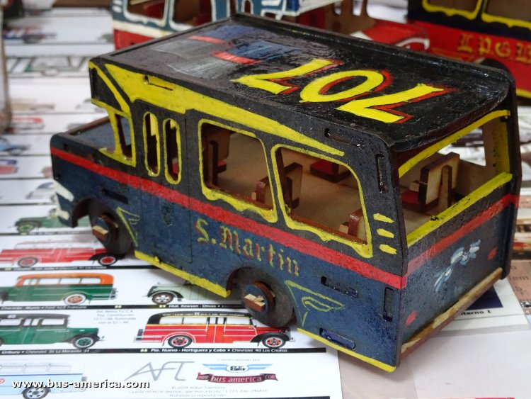 Bus America - MOGSM [juguete / miniatura]
Línea 707 (Pdo.San Isidro) [juguete / miniatura]
