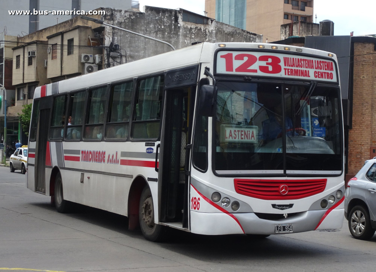 Mercedes-Benz OF 1418 - Metalpar Tronador 2010 - Tandilense
LFQ 954

Línea 123 (Tucumán), interno 186
