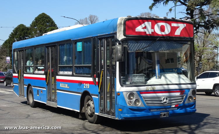 Mercedes-Benz OH 1718 L SB - Ugarte Europeo 2007 - MOGSM
LAP 146

Línea 407 (Prov.Buenos Aires), interno 219
