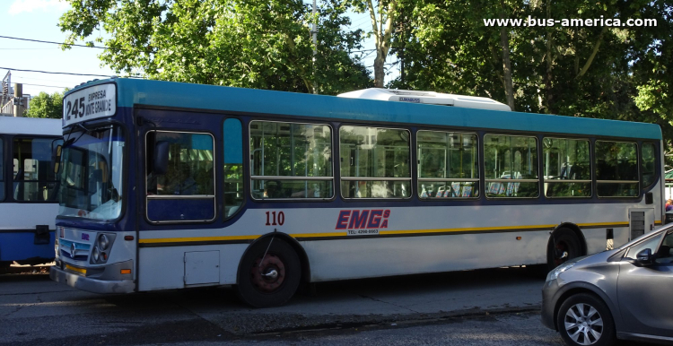 Mercedes-Benz OH 1718 L SB - Ugarte Europeo 2007 - EMG
KXO 171

Línea 245 (Prov.Buenos Aires), interno 110
