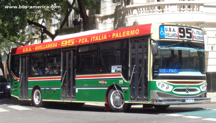 Mercedes-Benz OH 1721 L SB - Ugarte Europeo 109 - Antartida Argentina
AF 074 FO

Línea 95 (Buenos Aires), interno 219
