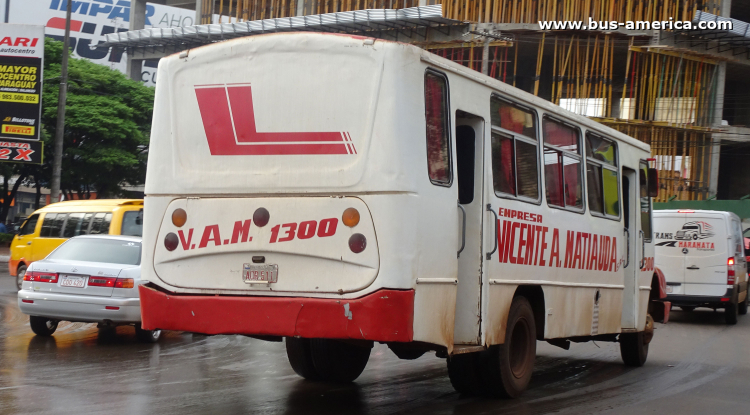 Mercedes-Benz L 1214 - El 14 - Vicente Matiauda
ACR 511
[url=https://bus-america.com/galeria/displayimage.php?pid=51731]https://bus-america.com/galeria/displayimage.php?pid=51731[/url]

Vicente Matiauda (Ciudad del Este), unidad 1300



Archivo originalmente posteado en febrero de 2019
