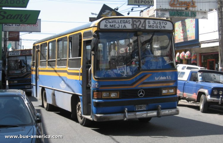Mercedes-Benz OF 1214 - La Coruña - La Cabaña
¿VYU 532?

Línea 624 (Pdo.La Matanaza), interno 212
