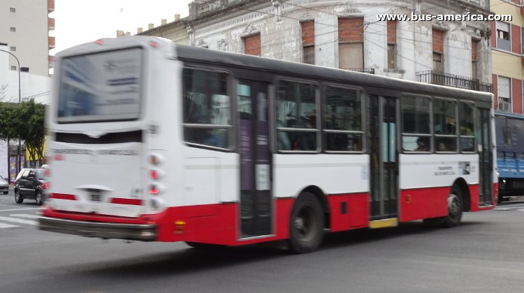 Mercedes-Benz OH 1618 L SB - La Favorita Favorito GR - Sol de Mayo
Línea 4 (Buenos Aires), interno 41
