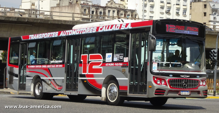 Mercedes-Benz O 500 U - La Favorita Gran Favorito GR 94/2016 - T.A.Callao 
AE 618 VR

Línea 12 (Buenos Aires), interno 36
