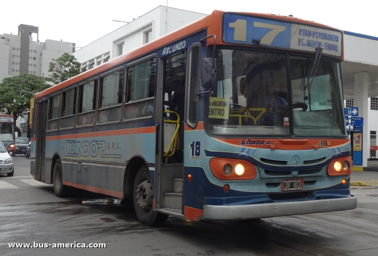 Mercedes-Benz OF 1418 - La Favorita - El Cóndor
JDF 402

Línea 17 (San Miguel de Tucumán), interno 18
