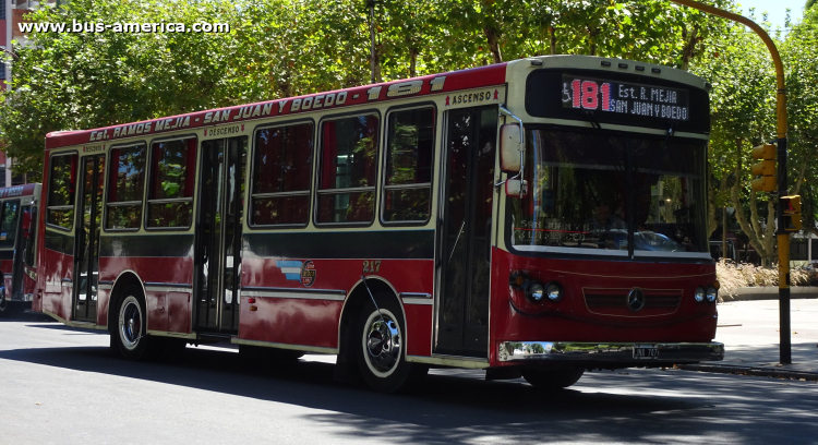 Mercedes-Benz OH 1618 L SB - La Favorita Favorito GR 84/2010 - Siglo XXI
JNA 747

Línea 181 (Buenos Aires), interno 217

