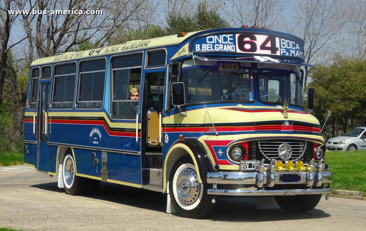 Mercedes-Benz LO 1114 - Eivar - Vuelta de Rocha
VUV 799 - ex patente C.1729906

Línea 64 (Buenos Aires), interno 9 [vehículo de exposición, recreación línea etapa 1989-1990s]
