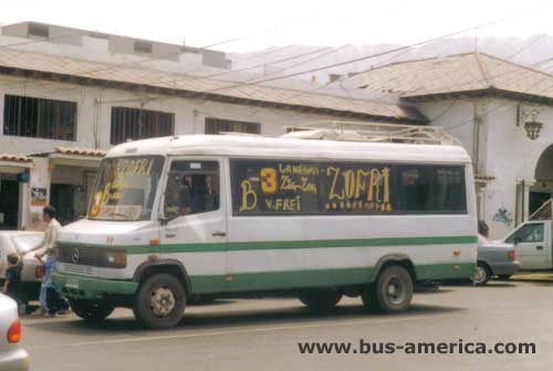 Mercedes-Benz O 814 - Ernst Auwarter Economy (en Chile)
