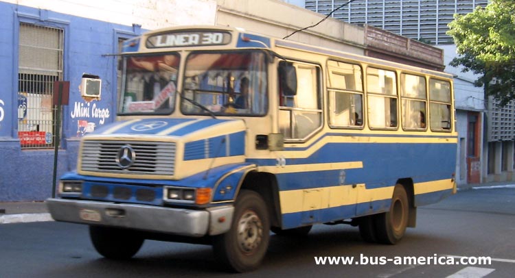 Mercedes-Benz L - El 14 - Vanguardia
Línea 30 (Asunción), unidad 56
