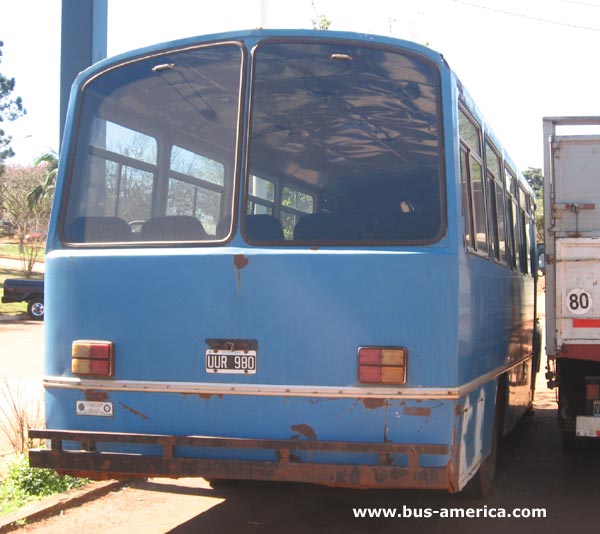 Mercedes-Benz LO 1114 - Automotores y Servicios
http://galeria.bus-america.com/displayimage.php?pid=388
http://galeria.bus-america.com/displayimage.php?pid=30174

