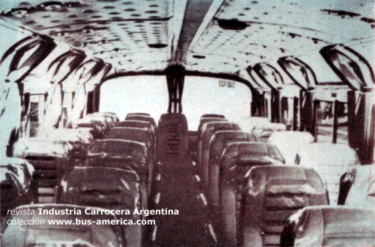 Mercedes-Benz O 140 - Colonnese
http://galeria.bus-america.com/displayimage.php?pos=-1189
Foto de Fabrica : Colonnese

Para conocer sobre la historia de esta carrocería visite: www.revista.bus-america.com
