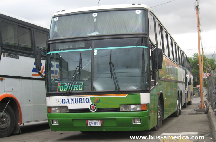 Mercedes-Benz O 400 RSD - Marcopolo Paradiso GV 1150 (en Bolivia) - Danubio 2
