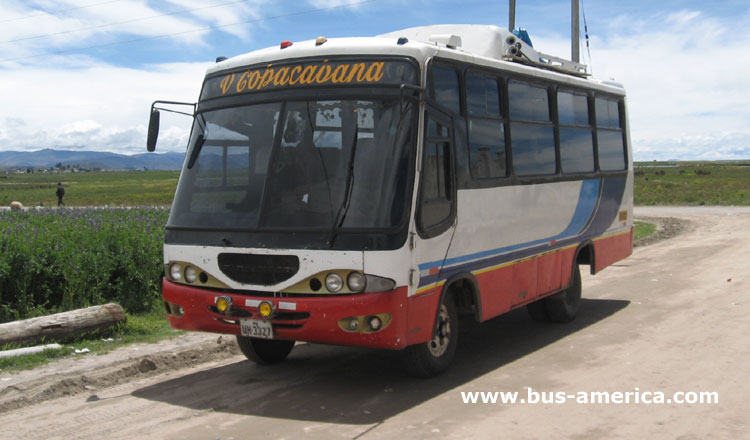 Mitsubishi Fuso - San Bernardo - Virgen de Copacabana
