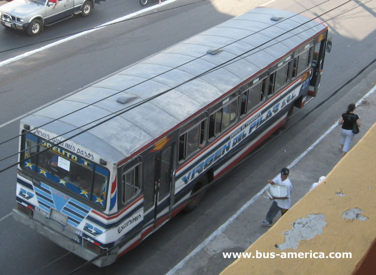 Mercedes-Benz LPO 1113 - Marcopolo Veneza II (en Paraguay) - Virgen del Pilar
