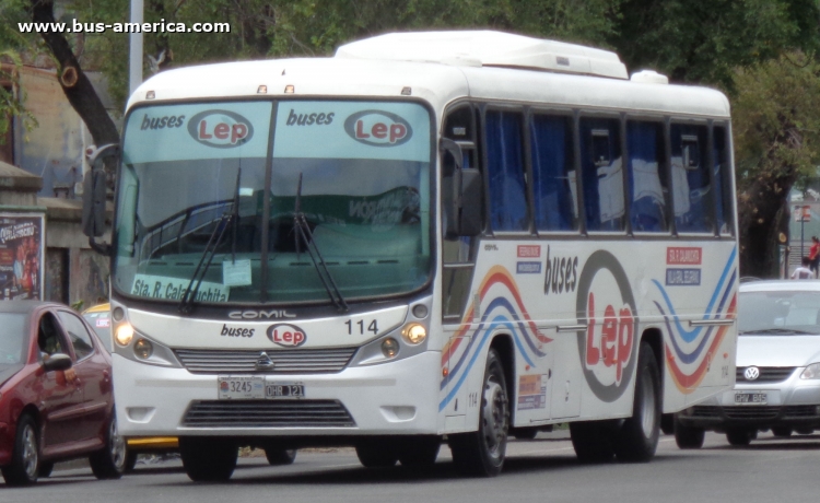 Agrale MA 15.0 - Comil Versatile (en Argentina) - Lep
OHR
http://galeria.bus-america.com/displayimage.php?pid=41528

Buses Lep (Prov. Córdoba), interno 114, patente provincial 3245
