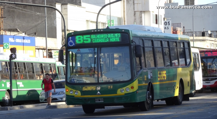 Agrale MT 15.0 LE - Todo Bus Pompeya II - SAES
OSK 952

Línea 85 (Buenos Aires), interno 23



Archivo originalmente posteado en ¿junio? de 2018
