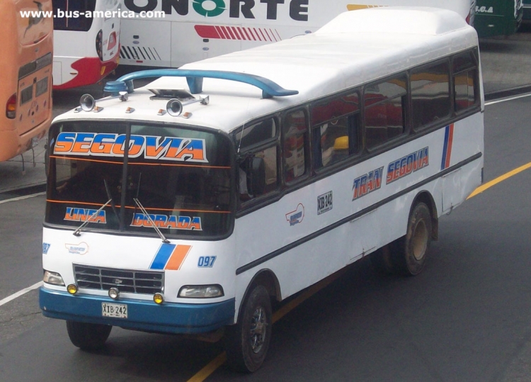 Chevrolet - Pájaro Azúl Trasandino - Trans. Segovia
XIB242
