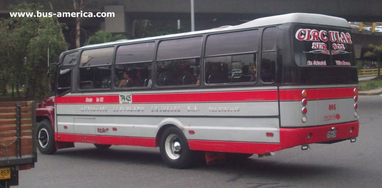 G.M.C. Kodial B-70 - Reparbus - El Poblado Laureles
TPN425
http://galeria.bus-america.com/displayimage.php?pos=-24134
