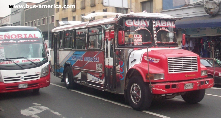 International 4700 - Superior - La Maya Guayabal
VBN841
http://galeria.bus-america.com/displayimage.php?pos=-24057
