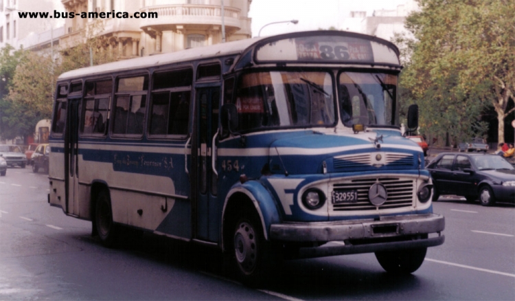 Mercedes-Benz LO 1114 - Ala - Fournier
C.1329551

Línea 86 (Buenos Aires), interno 454
