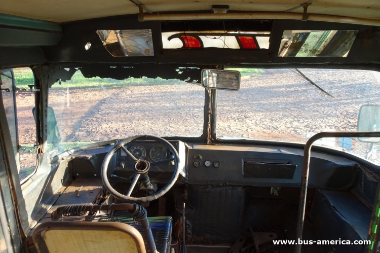 Mercedes-Benz LO 1114 - Cametal Citibus reformado por ¿ETCE? - ETCE
VFV 647 - ex T.085194
[url=https://galeria.bus-america.com/displayimage.php?pid=47328]https://galeria.bus-america.com/displayimage.php?pid=47328[/url]
[url=https://galeria.bus-america.com/displayimage.php?pid=47329]https://galeria.bus-america.com/displayimage.php?pid=47329[/url]
[url=https://galeria.bus-america.com/displayimage.php?pid=47330]https://galeria.bus-america.com/displayimage.php?pid=47330[/url]
[url=https://galeria.bus-america.com/displayimage.php?pid=47331]https://galeria.bus-america.com/displayimage.php?pid=47331[/url]
[url=https://galeria.bus-america.com/displayimage.php?pid=47332]https://galeria.bus-america.com/displayimage.php?pid=47332[/url]
[url=https://galeria.bus-america.com/displayimage.php?pid=47333]https://galeria.bus-america.com/displayimage.php?pid=47333[/url]
[url=https://galeria.bus-america.com/displayimage.php?pid=47349]https://galeria.bus-america.com/displayimage.php?pid=47349[/url]

ETCE (Wanda), unidad de logística

(Vista interior de la unidad)
