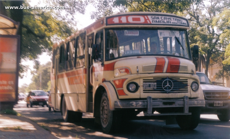 Mercedes-Benz LO 1114 - Supercar C12-4 - San Cristóbal
VHY 603 - ex T.112202

Línea 110 (Prov. de Tucumán), interno 12




Archivo originalmente posteado entre junio y agosto de 2019 
