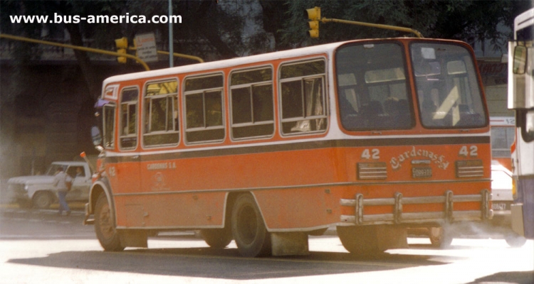 Mercedes-Benz LO 1114 - Suyai - Cardenas
C.1099139

Para conocer la historía de esta carrocería visite :
http://www.bus-america.com/ARcarrocerias/Suyai/Suyai-historia.htm

