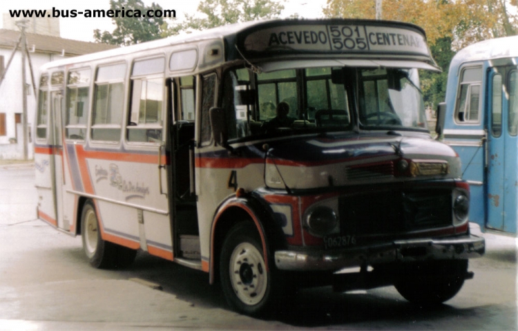 Mercedes-Benz LO 1114 - Suyai - Los Dos Amigos
C.1062876

Para conocer la historía de esta carrocería visite :
http://www.bus-america.com/ARcarrocerias/Suyai/Suyai-historia.htm
