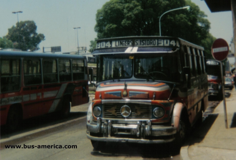 Mercedes-Benz LO 1114 - Suyai - Línea 304
B.1935319
[url=https://galeria.bus-america.com/displayimage.php?pid=24176]https://galeria.bus-america.com/displayimage.php?pid=24176[/url]
[url=https://galeria.bus-america.com/displayimage.php?pid=24237]https://galeria.bus-america.com/displayimage.php?pid=24237[/url]
[url=https://galeria.bus-america.com/dissplayimage.php?pid=47097]https://galeria.bus-america.com/dissplayimage.php?pid=47097[/url]

Línea 304 (Prov. Buenos Aires), interno  15
