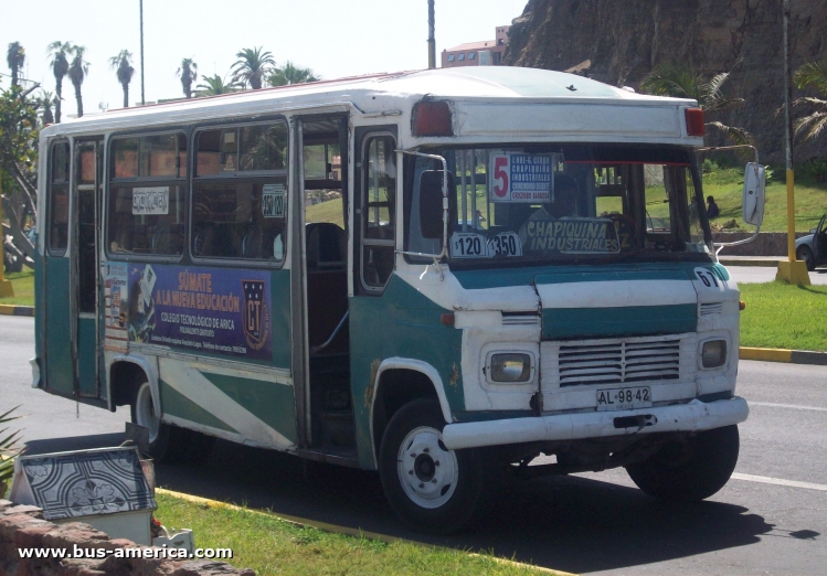 Mercedes-Benz LO 708 E - Sport Wagon - ETRAPAS
AL-98-42
[url=https://bus-america.com/galeria/displayimage.php?pid=49676]https://bus-america.com/galeria/displayimage.php?pid=49676[/url]
[url=https://bus-america.com/galeria/displayimage.php?pid=49678]https://bus-america.com/galeria/displayimage.php?pid=49678[/url]

Línea 5 (Arica), unidad 67
