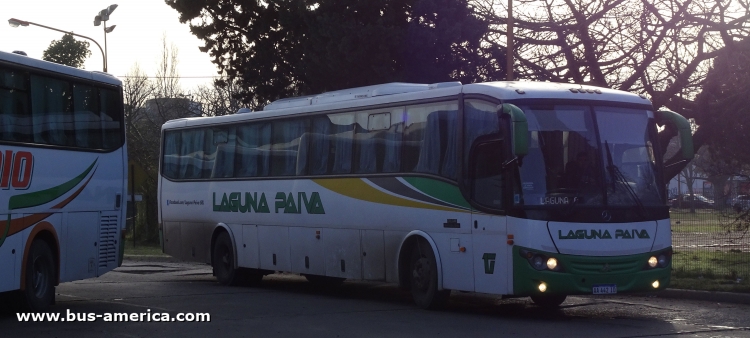 Mercedes-Benz O 500 - Saldivia Aries 2 345 - Laguna Paiva
AA 442 ID
[url=https://bus-america.com/galeria/displayimage.php?pid=49748]https://bus-america.com/galeria/displayimage.php?pid=49748[/url]

Permiso Precario 223 (Prov. Santa Fe)
Laguna Paiva, interno 17




Archivo originalmente posteado en febrero de 2019

