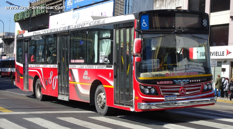 Mercedes-Benz O 500 U - La Favorita Favorito GR - Nueva Chicago
AC921ZF

Línea 80 (Buenos Aires), interno 9
