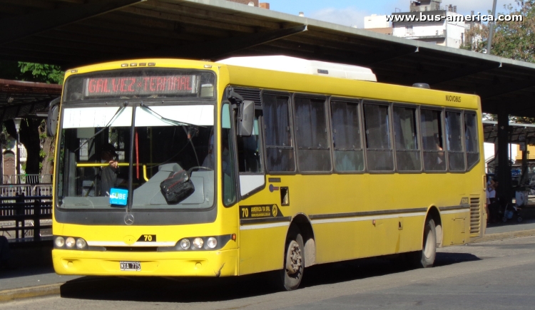 Mercedes-Benz O 500 U - Nuovobus - América , Rosario Bus
MXA 775

Concesión Provincial 35 / 9 (Rosario), interno 70
